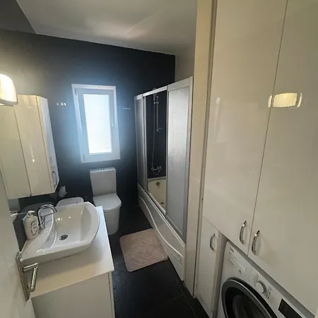 Villa Girne, Private Close To The Sea And