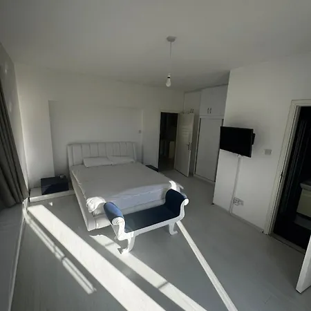 Villa Girne, Private Close To The Sea And *