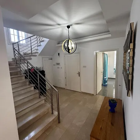 Villa Girne, Private Close To The Sea And Nikosia