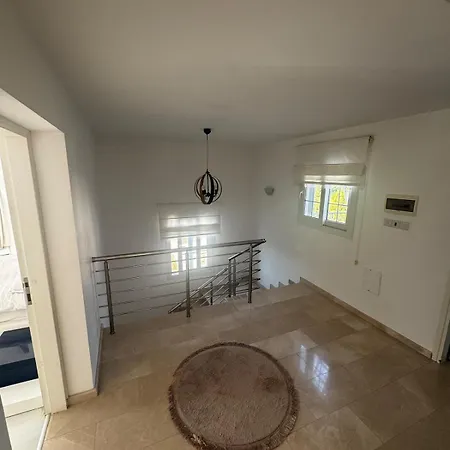 Girne, Private Close To The Sea And Villa *