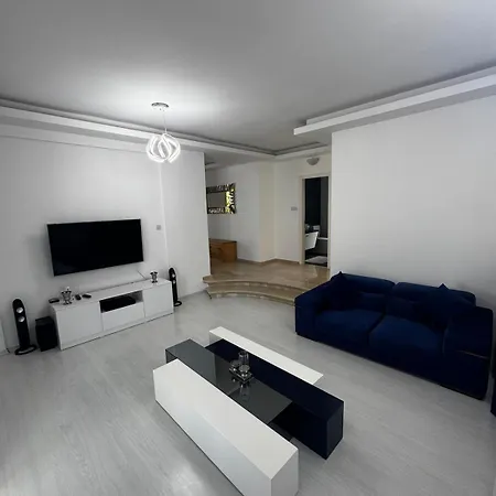Girne, Private Close To The Sea And